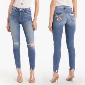 MOTHER Women's High Waisted Looker Ankle Chew in “Learning to Hula” in Size 27